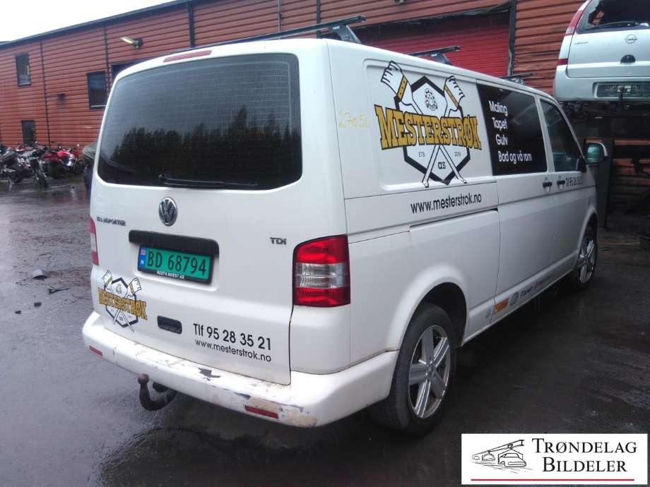 VW Transporter / Caravelle 2009-2015 (Fase 2) (T5) (T5), Motorkode: CAA, Girkassekode: LRS