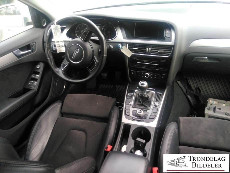 Audi A4, Allroad 2009-2016 (Type I) (B8) (B8), Motorkode: CJCA, Girkassekode: GIR/DIFF KODE - MNA/MVY
