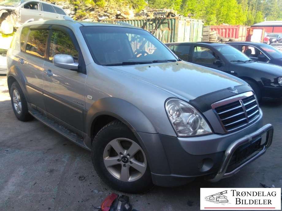 SsangYong Rexton 2004-2006 (Fase 2) (Y200) (Y200), Motorkode: D27R-056, Girkassekode: 