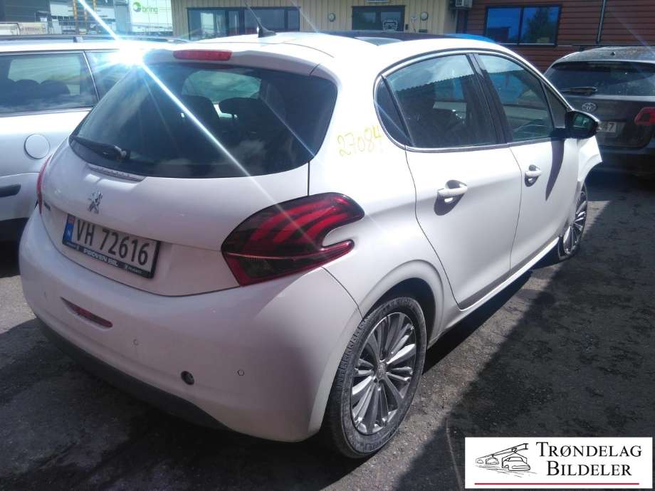 Peugeot 208 2012-2019 (Type I) , Motorkode: HN01, Girkassekode: 