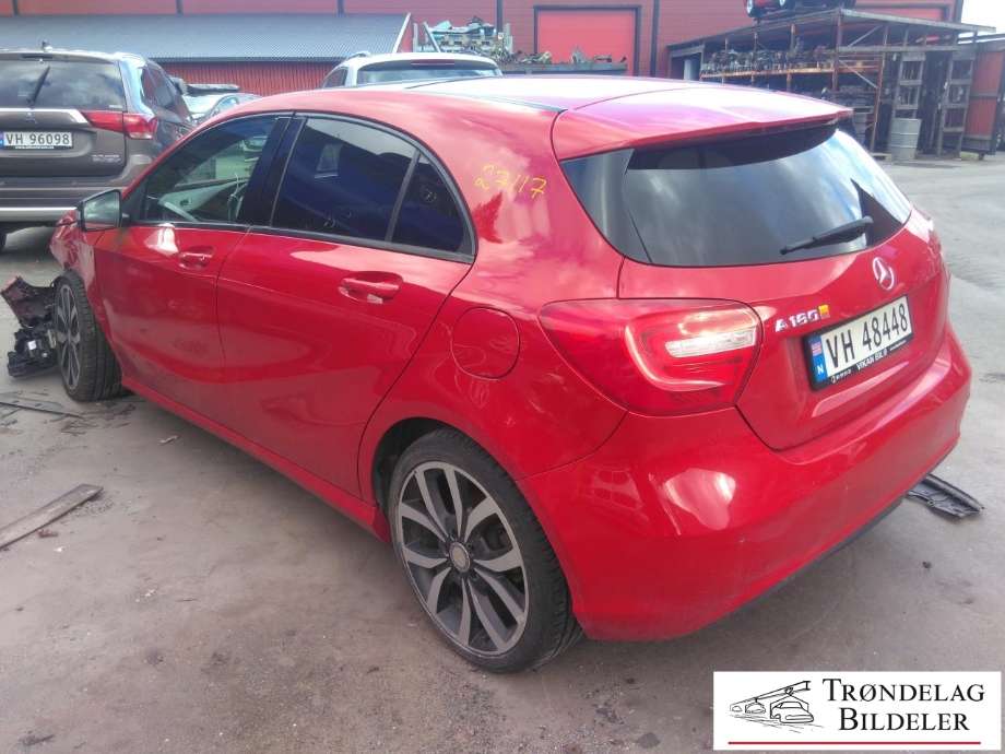 Mercedes A-Klasse 2012-2018 (W176) (W176), Motorkode: 270910, Girkassekode: 