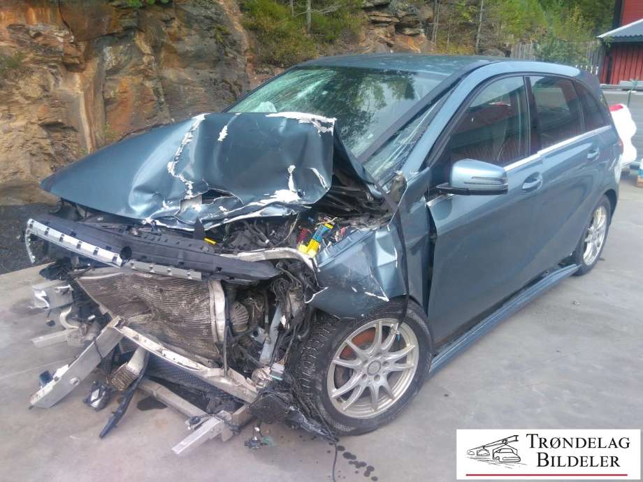 Mercedes B-Klasse 2011-2018 (W246) (W246), Motorkode: 270910, Girkassekode: D724002