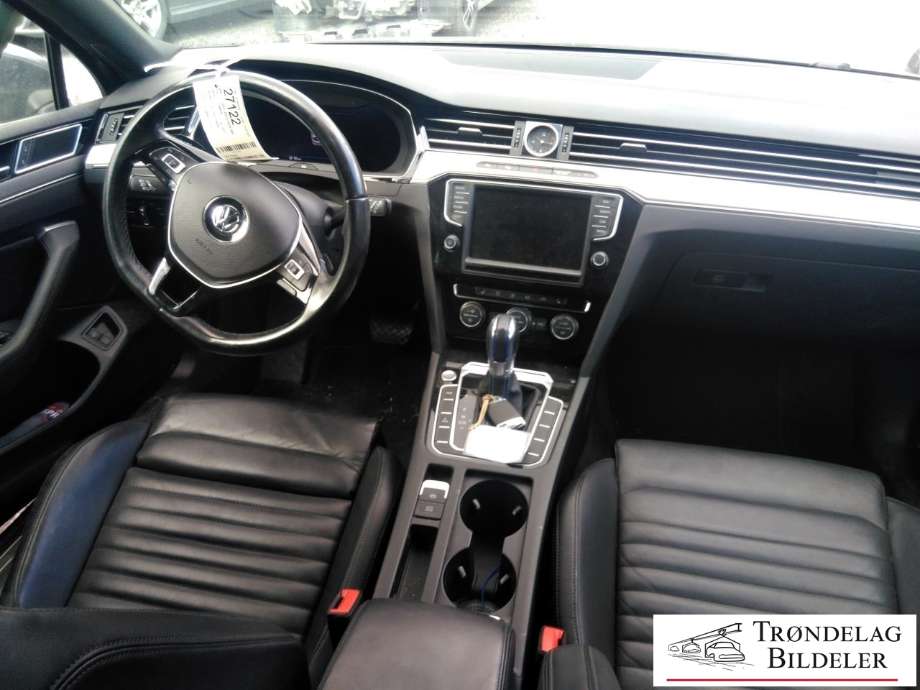 VW Passat 2015-2019 (Fase 1) (B8) (B8), Motorkode: CUKC, Girkassekode: SCB