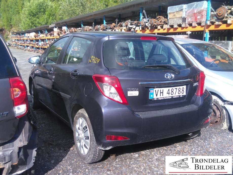 Toyota Yaris 2012-2014 (Type III, Fase 1) , Motorkode: 1KR-FE, Girkassekode: 