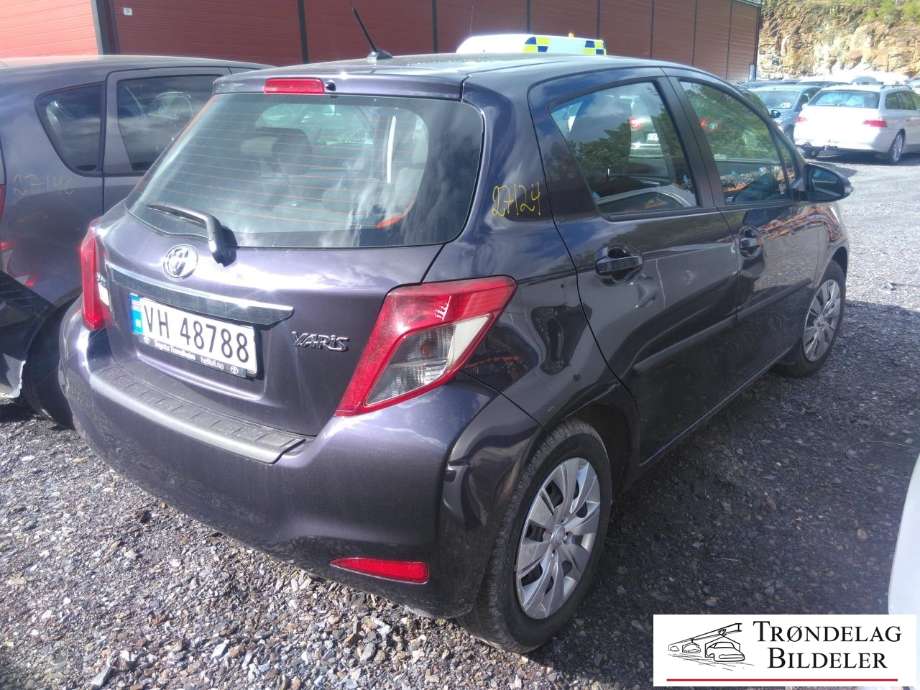 Toyota Yaris 2012-2014 (Type III, Fase 1) , Motorkode: 1KR-FE, Girkassekode: 