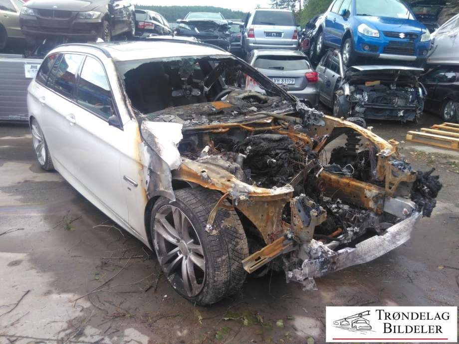 BMW 5-Serie 2010-2017 (F10/F11) (F10/F11), Motorkode: N47D20C, Girkassekode: 