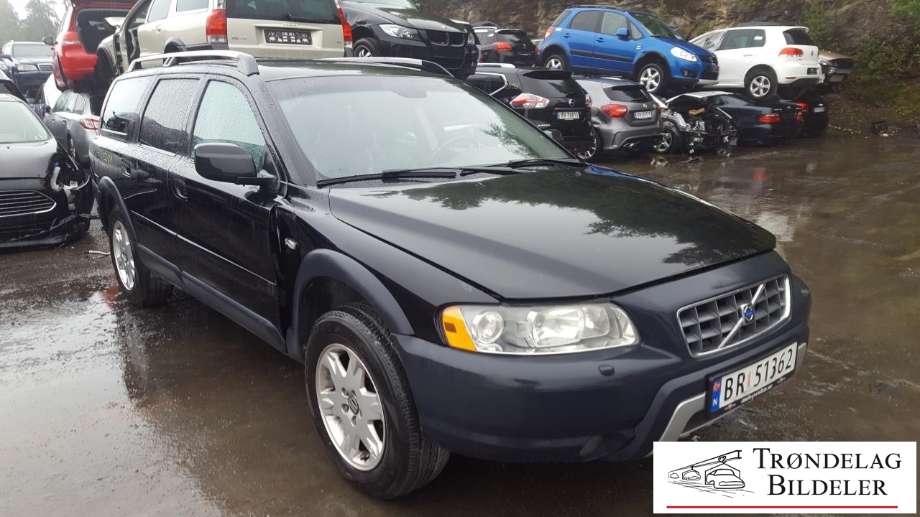 Volvo XC70 2005-2007 (Type I, Fase 2) , Motorkode: D5244T, Girkassekode: 6-MAN 4WD / M66 AWD