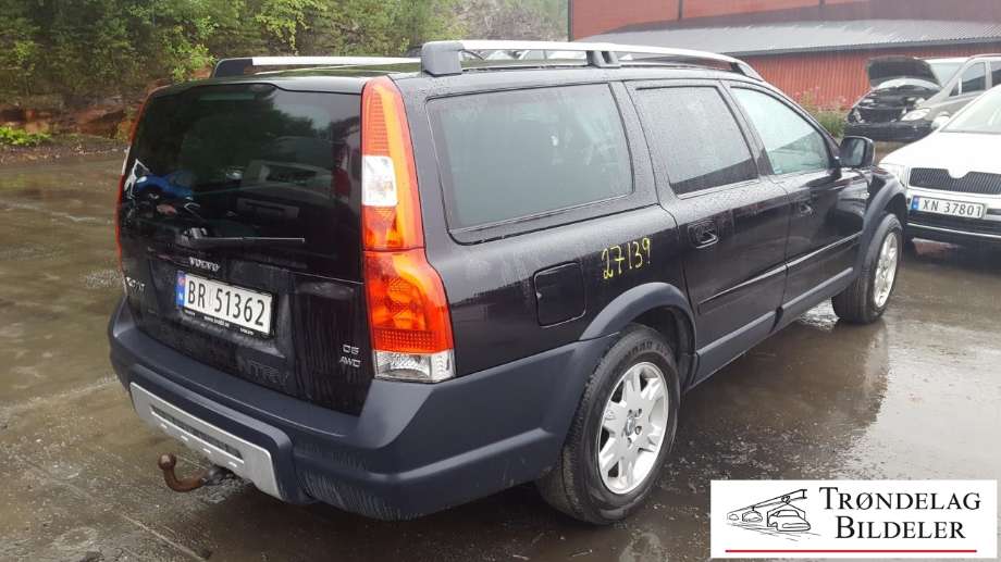 Volvo XC70 2005-2007 (Type I, Fase 2) , Motorkode: D5244T, Girkassekode: 6-MAN 4WD / M66 AWD