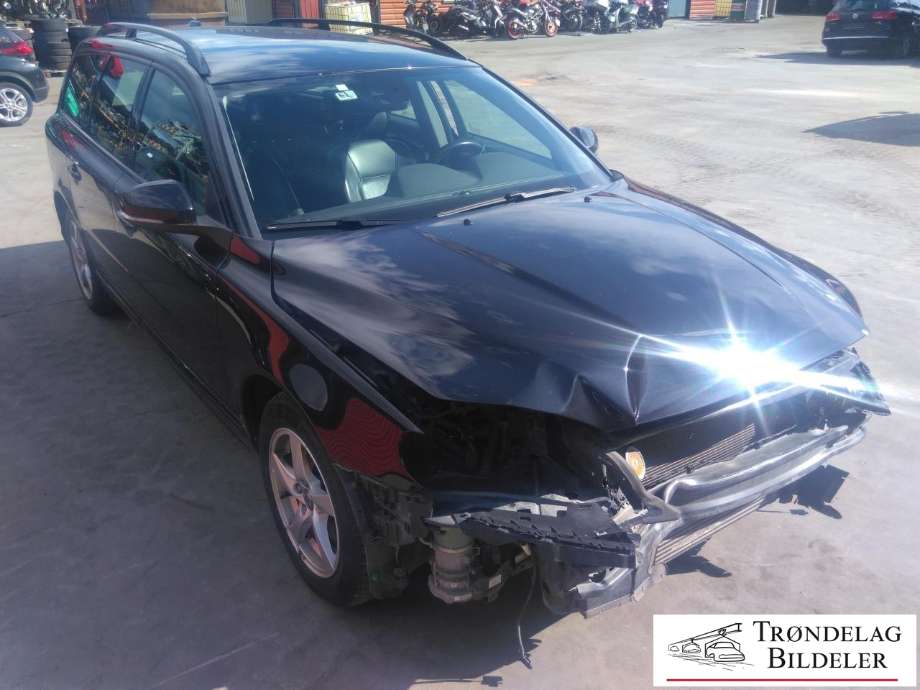 Volvo V70 2014-2016 (Type III, Fase 2) , Motorkode: D4162T, Girkassekode: 6-PSHIFT 2WD / MPS6