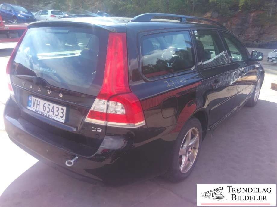 Volvo V70 2014-2016 (Type III, Fase 2) , Motorkode: D4162T, Girkassekode: 6-PSHIFT 2WD / MPS6