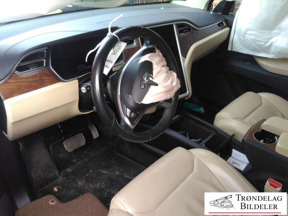 Tesla Model X 2016-->> , Motorkode: L2S|L2S, Girkassekode: 