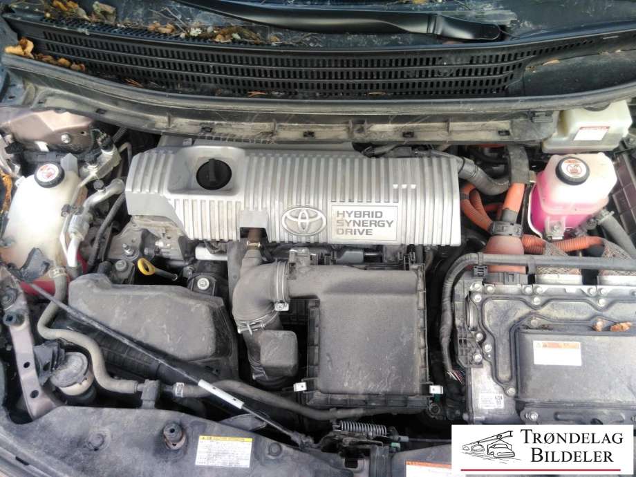 Toyota Prius +7 2012-2020 (Type III) (stasjonsvogn) (stasjonsvogn), Motorkode: 2ZR-FXE|5JM, Girkassekode: 