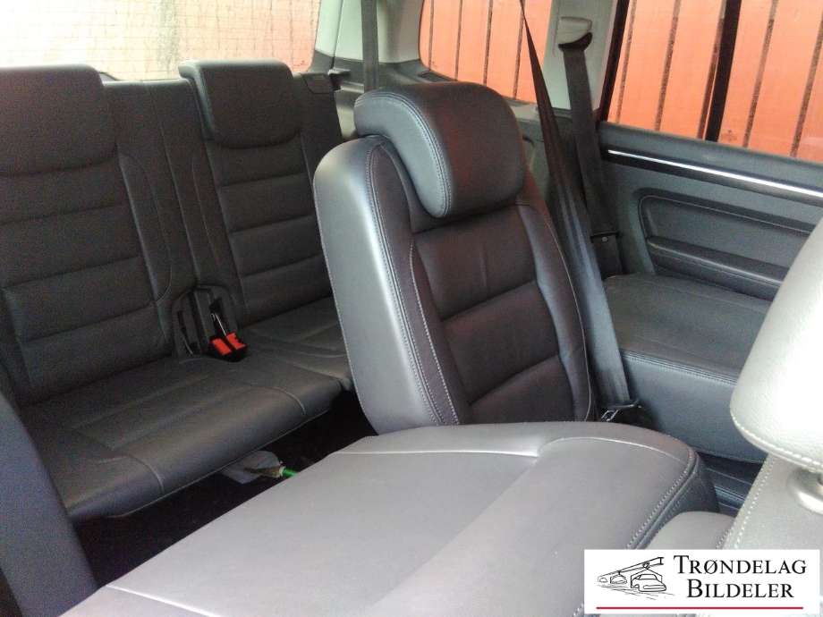 VW Touran 2010-2015 (Type I, Fase 3) , Motorkode: CAYC, Girkassekode: NQE