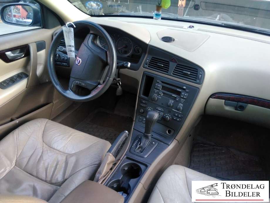 Volvo V70 2000-2004 (Type II, Fase 1) , Motorkode: B5244S, Girkassekode: 5-AUT / AW55-50/51SN