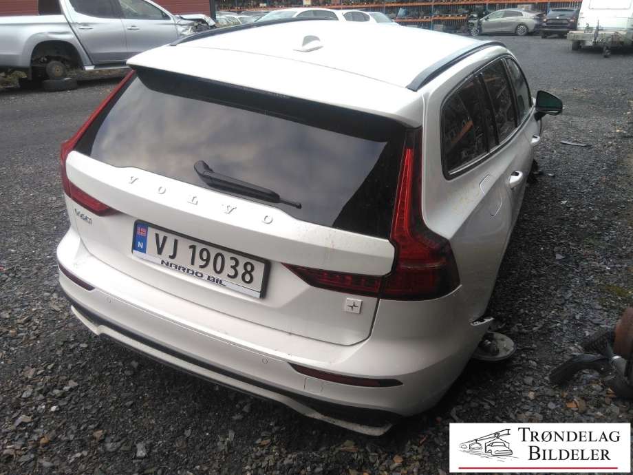 Volvo V60 / V60 CC 2018-->> (Type II) , Motorkode: B4204T48 / B1MPHEV, Girkassekode: 8-AUT 2WD / TG-81SD