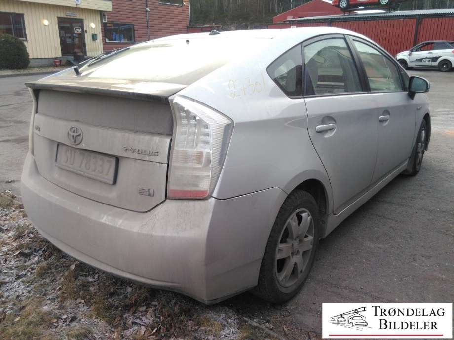 Toyota Prius 2009-2016 (Type III) (COMBI) (COMBI), Motorkode: 2ZR-FXE, Girkassekode: 