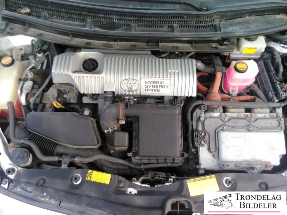 Toyota Prius 2009-2016 (Type III) (COMBI) (COMBI), Motorkode: 2ZR-FXE, Girkassekode: 