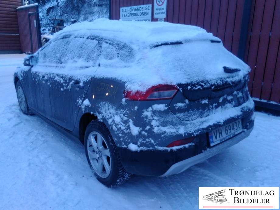 Volvo V40 2012-2019 delebil , Motorkode: D4162T, Girkassekode: 6-MAN 2WD / B6