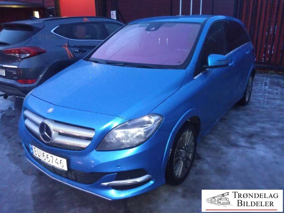 Mercedes B-Klasse, electric drive 2014-2018 (W242) (W242), Motorkode: EM0004, Girkassekode: 