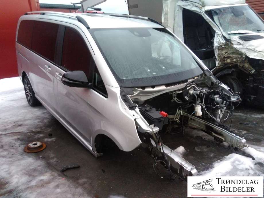 Mercedes V-Klasse 2014-->> (W447) (W447), Motorkode: 654.920, Girkassekode: D725055