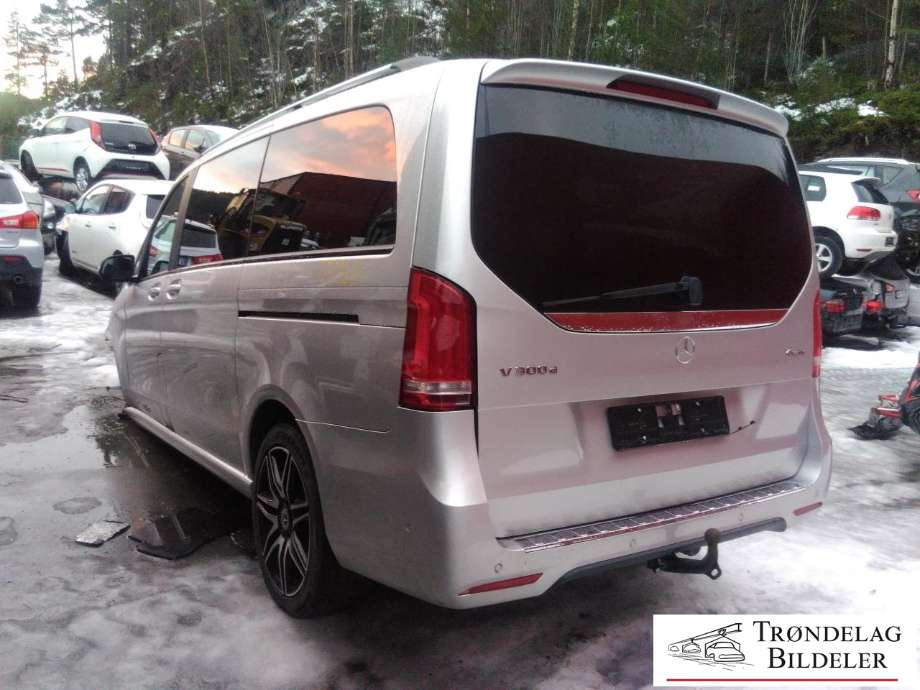 Mercedes V-Klasse 2014-->> (W447) (W447), Motorkode: 654.920, Girkassekode: D725055