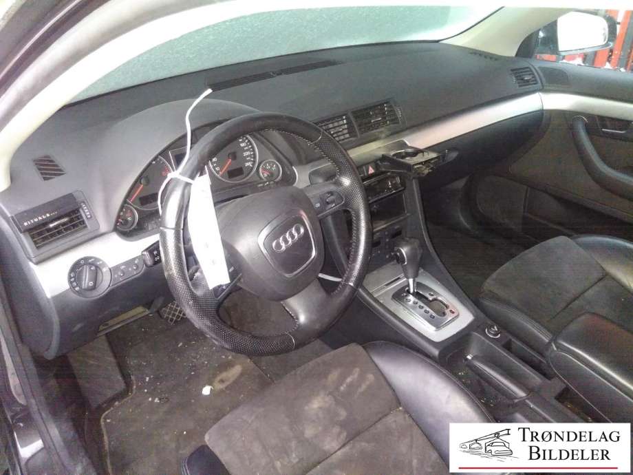 Audi A4 2004-2008 (Type III) (B7) (B7), Motorkode: BRE, Girkassekode: JZT
