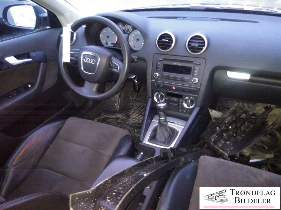 Audi A3 2009-2012 (Type II, Fase 2) , Motorkode: CFFB, Girkassekode: NFV.  MMK