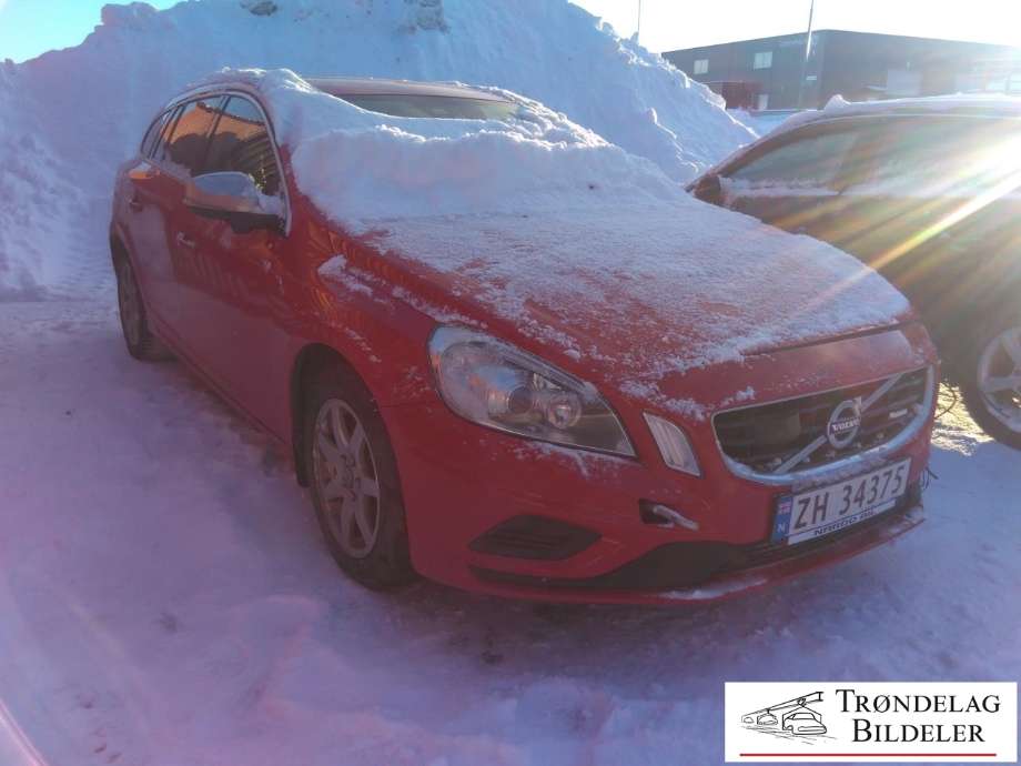 Volvo V60 2010-2013 (Type I, Fase 1) , Motorkode: D4162T, Girkassekode: 6-MAN 2WD / MMT6