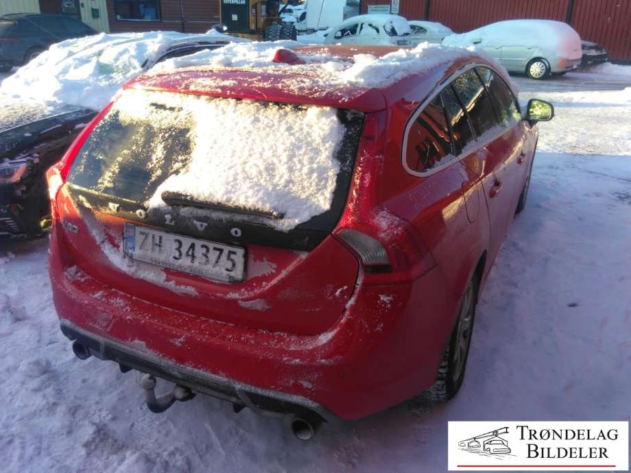 Volvo V60 2010-2013 (Type I, Fase 1) , Motorkode: D4162T, Girkassekode: 6-MAN 2WD / MMT6