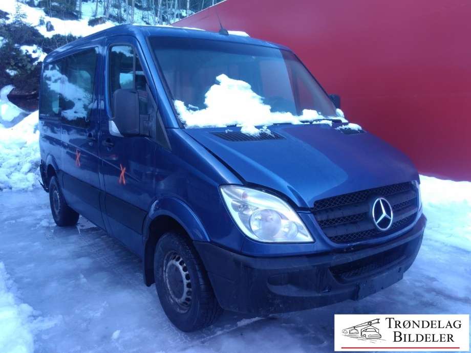 Mercedes Sprinter 2006-2013 (Fase 1) (906) (906), Motorkode: 646.985, Girkassekode: D711651