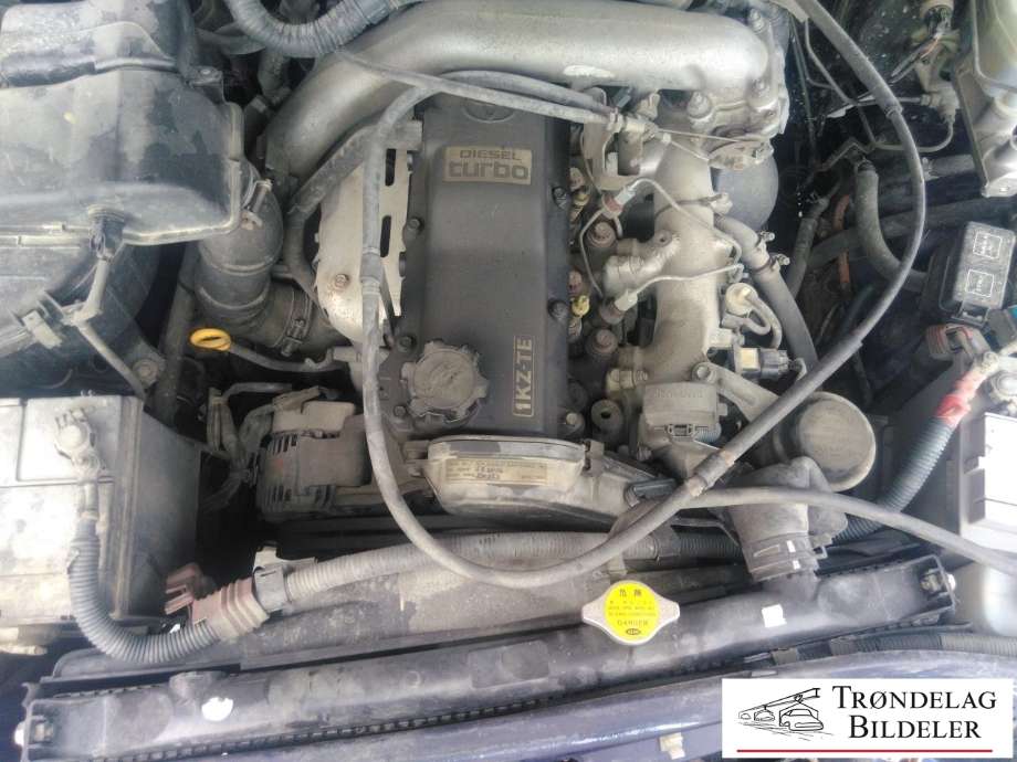 Toyota Land Cruiser 90 1996-2002 , Motorkode: 1KZ-TE, Girkassekode: 