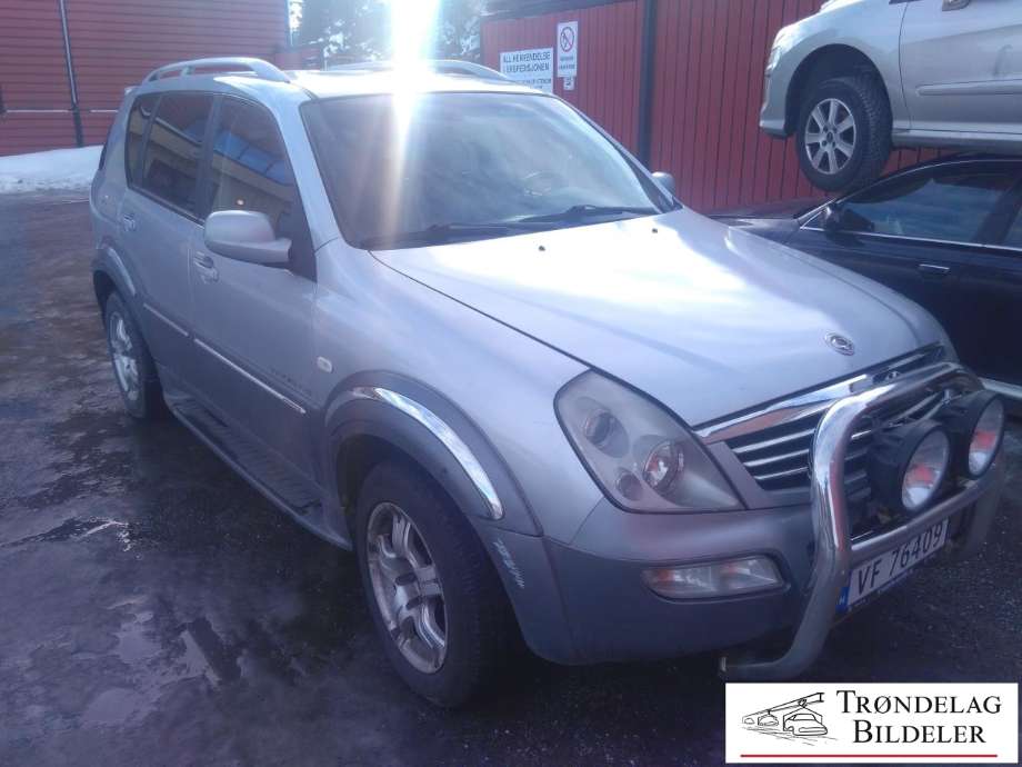 SsangYong Rexton 2004-2006 (Fase 2) (Y200) (Y200), Motorkode: D27R-056, Girkassekode: 