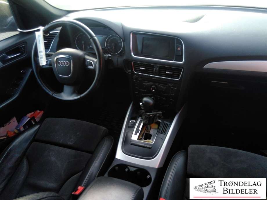 Audi Q5 2008-2012 (Type I, Fase 1) , Motorkode: CAHA, Girkassekode: MSJ
