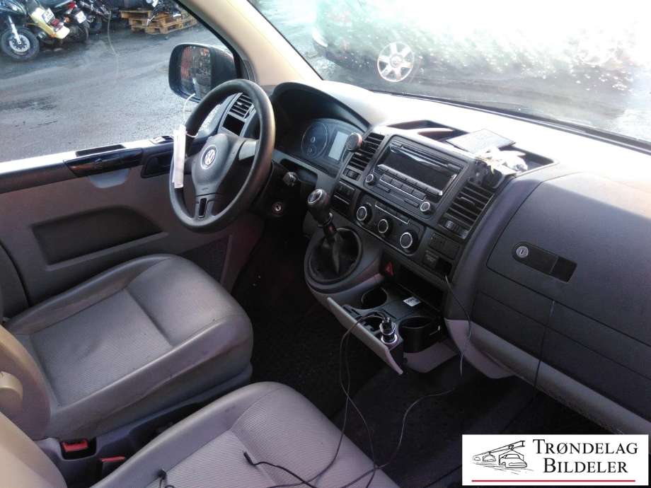 VW Transporter / Caravelle 2009-2015 (Fase 2) (T5) (T5), Motorkode: CAAC, Girkassekode: PAW
