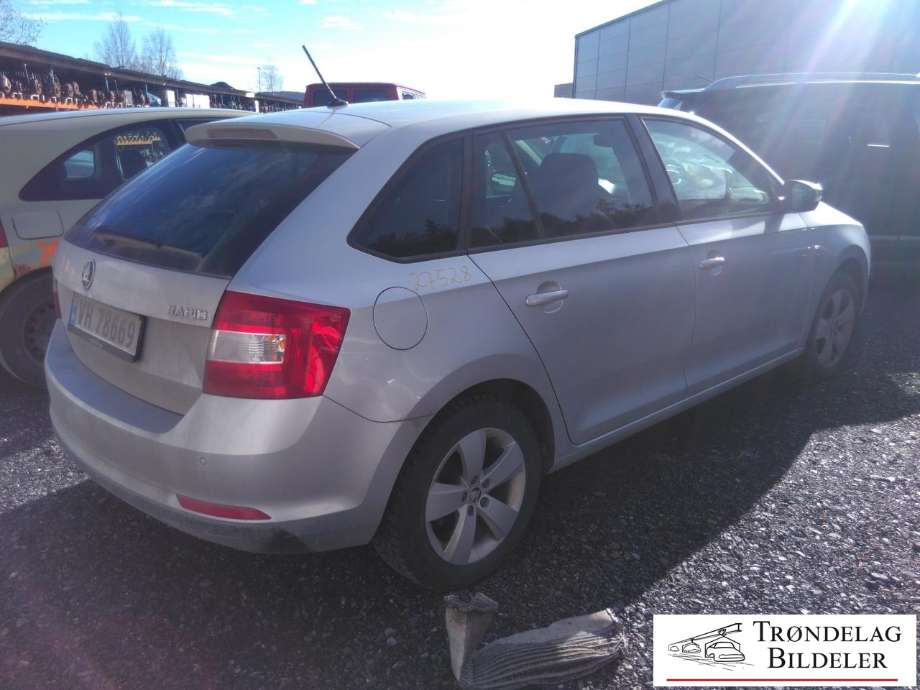 Škoda Rapid 2012-2019 , Motorkode: CUSB, Girkassekode: QYC