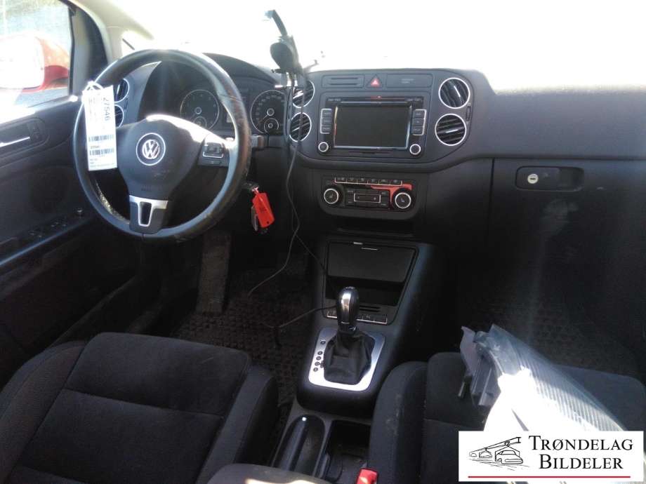 VW Golf, Plus/Cross 2009-2013 (Fase 2) , Motorkode: CAXA, Girkassekode: NTZ