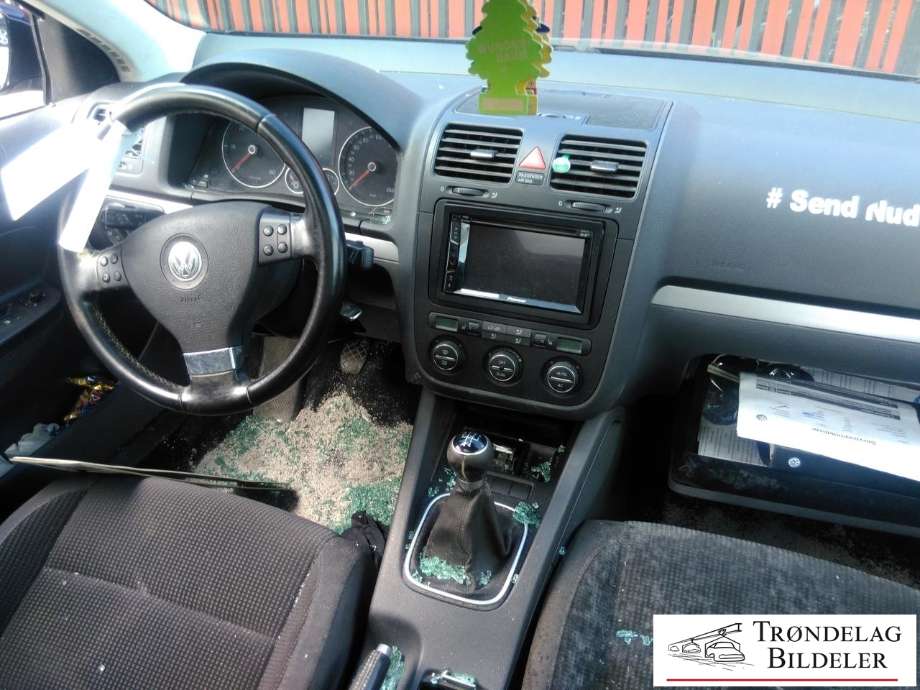 VW Golf V, STV 2007-2010 (JETTA) (JETTA), Motorkode: BLS, Girkassekode: JCR