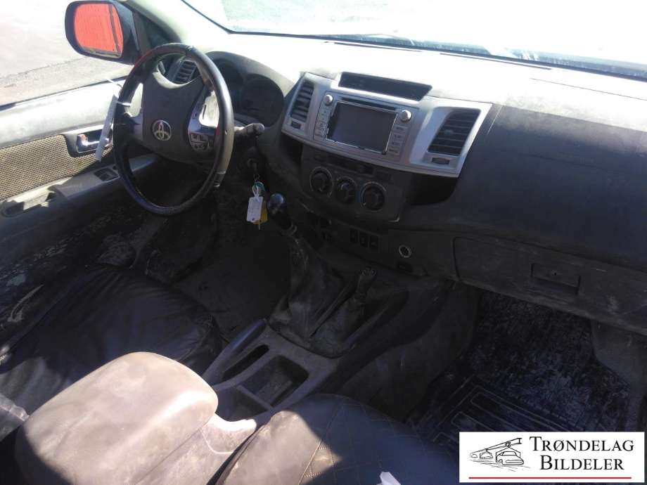 Toyota Hilux 2012-2016 , Motorkode: 2KD-FTV, Girkassekode: