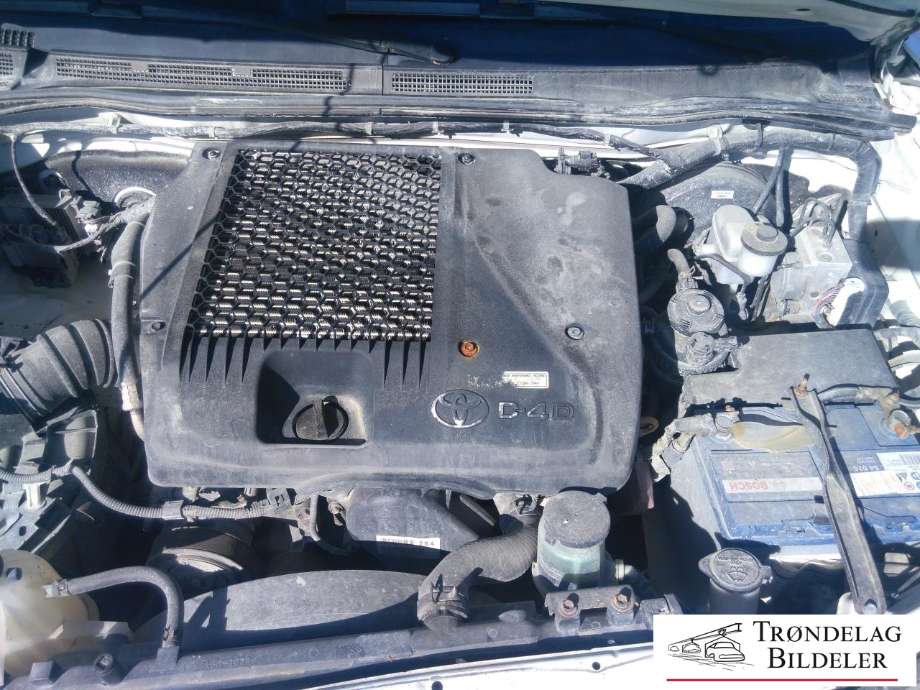 Toyota Hilux 2012-2016 , Motorkode: 2KD-FTV, Girkassekode: