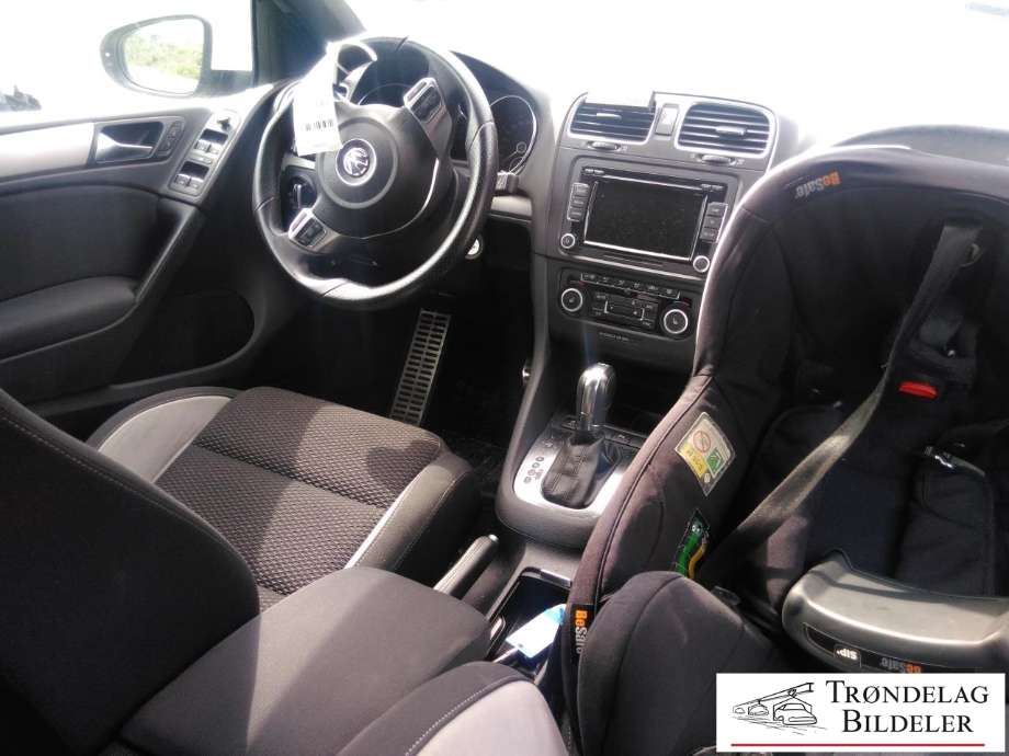 VW Golf VI 2008-2012 , Motorkode: CFFB, Girkassekode: PBF