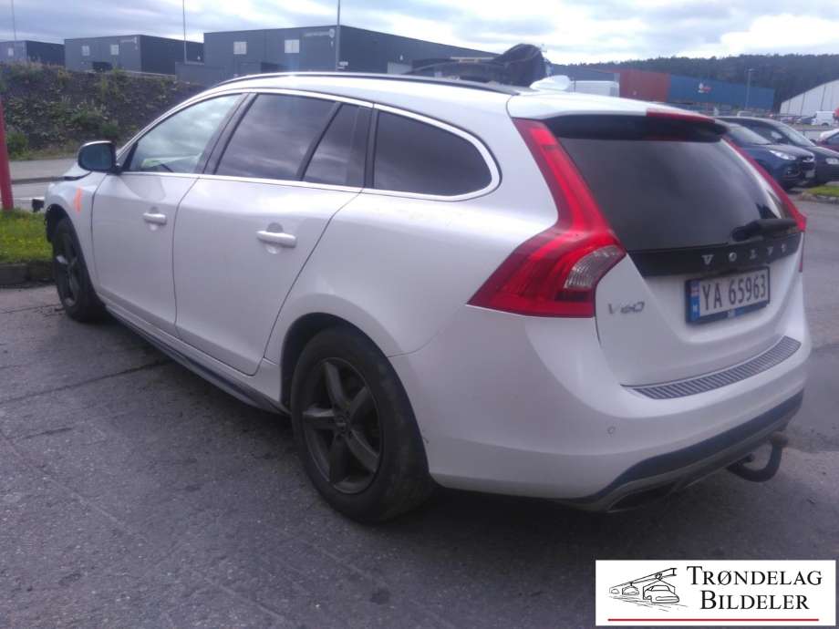 Volvo V60/V60 CC 2013-2018 (Type I, Fase 2) , Motorkode: D4162T, Girkassekode: 6-PSHIFT 2WD / MPS6