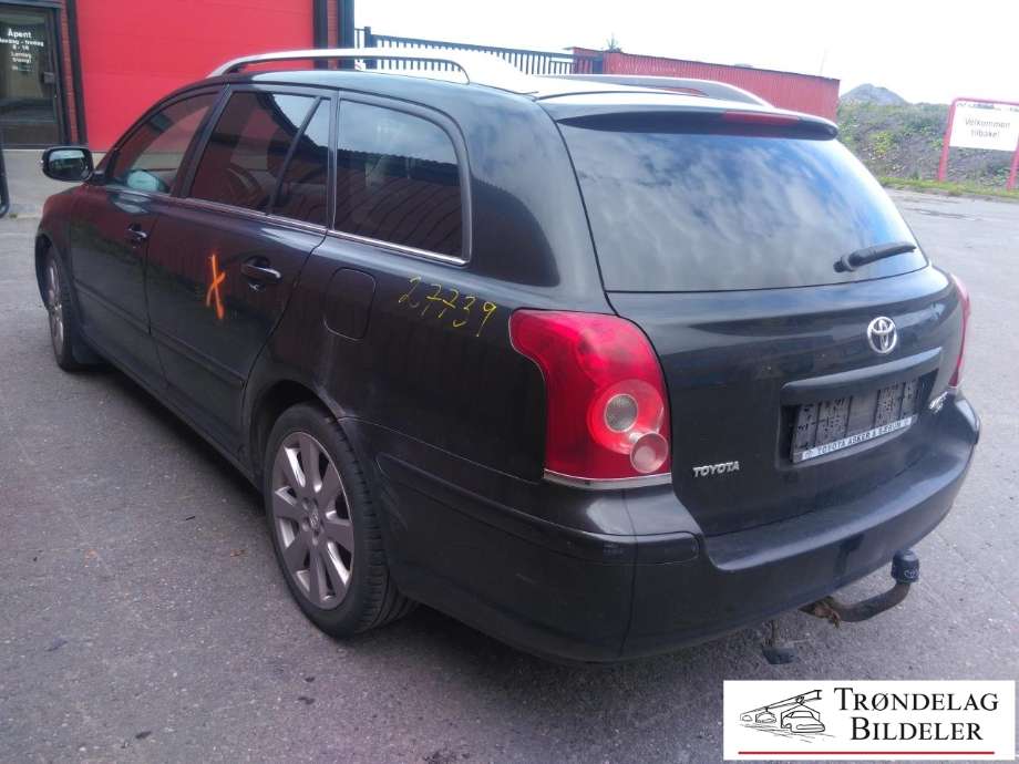 Toyota Avensis 2003-2008 (Type II) , Motorkode: 1AD-FTV, Girkassekode: 