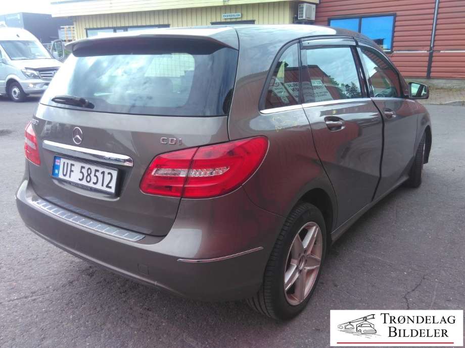 Mercedes B-Klasse 2011-2018 (W246) (W246), Motorkode: 651901, Girkassekode: D724003