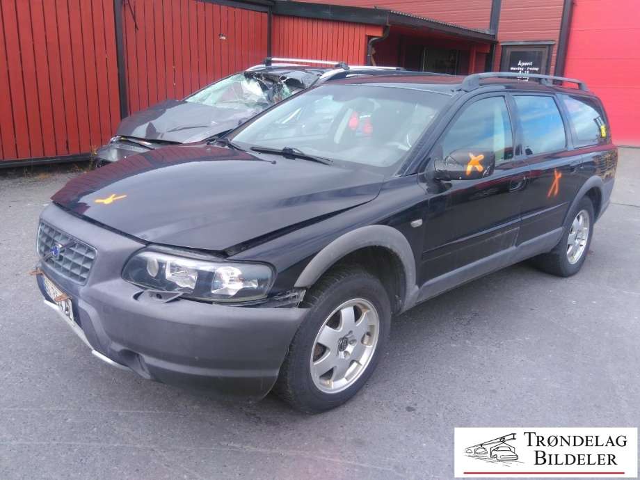 Volvo XC70 2001-2004 (Type I, Fase 1) , Motorkode: D5244T, Girkassekode: 5-AUT 4WD / AW50/51 AWD