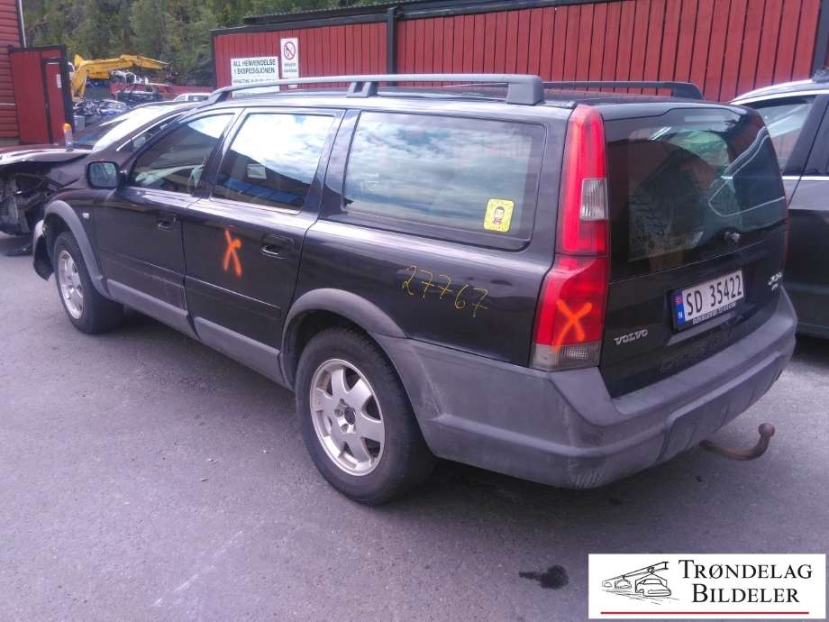 Volvo XC70 2001-2004 (Type I, Fase 1) , Motorkode: D5244T, Girkassekode: 5-AUT 4WD / AW50/51 AWD