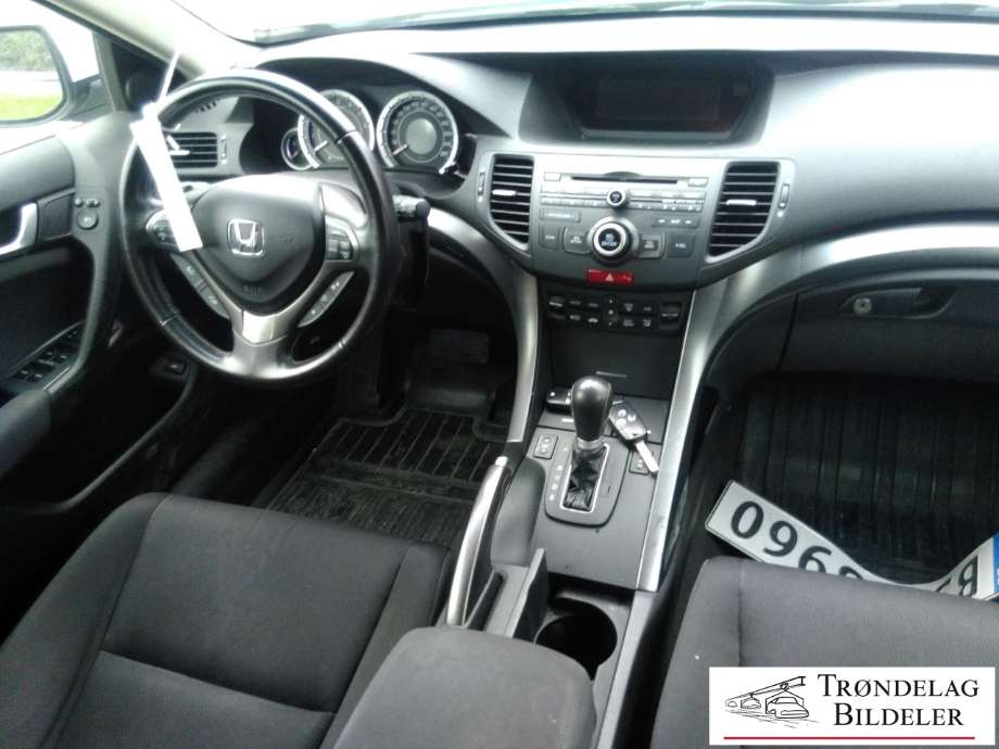 Honda Accord 2008-2015 (Type VIII) , Motorkode: R20A3, Girkassekode: 
