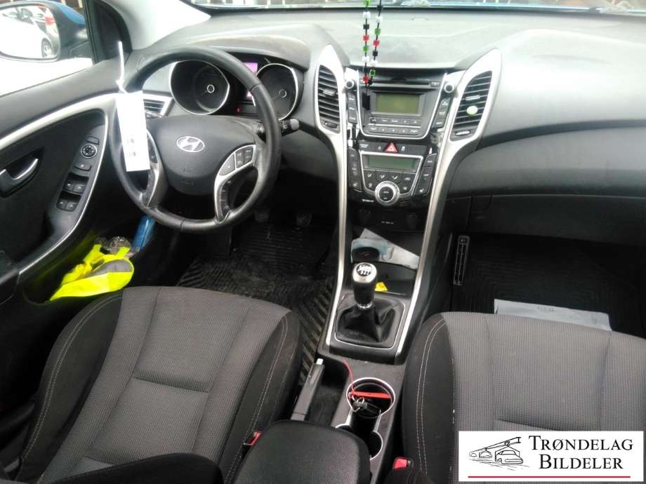 Hyundai i30 2012-2017 (Type II) , Motorkode: D4FB-5IL, Girkassekode: 