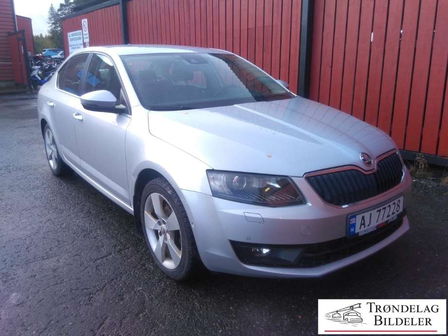 Škoda Octavia 2013-2016 (Type III, Fase 1) , Motorkode: CLHA, Girkassekode: MWW