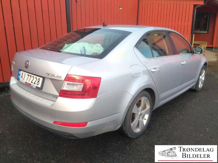 Škoda Octavia 2013-2016 (Type III, Fase 1) , Motorkode: CLHA, Girkassekode: MWW