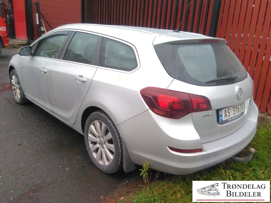 Opel Astra J 2010-2015 , Motorkode: A17DTR, Girkassekode: 